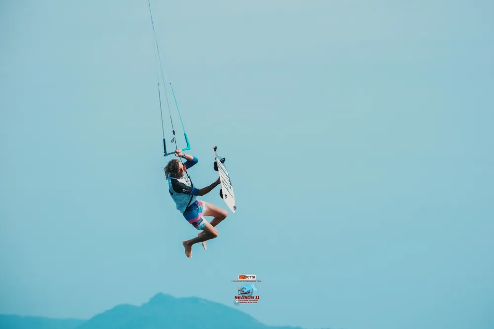 PKA kiteboarding big air
